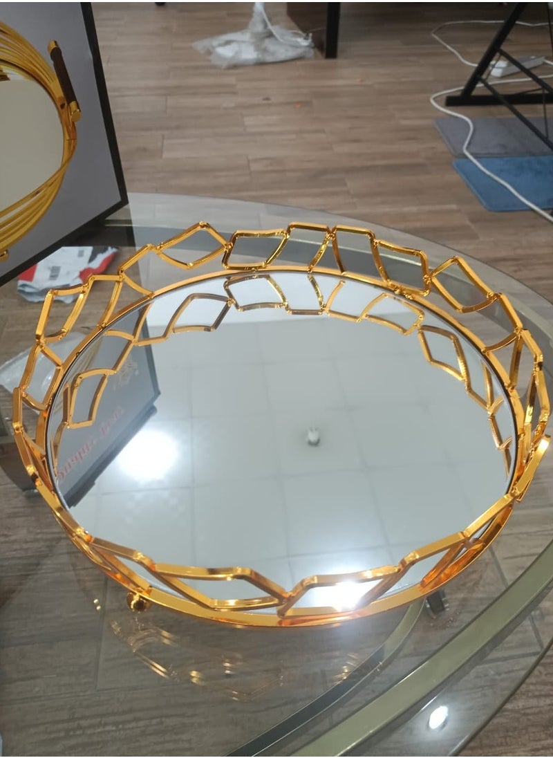 Round Metal Breakfast Tray for Living Room Home, Glass Tea Tray for Tea and Tea Table Gold Color - pzsku/ZAA6EBEA5B512553E262BZ/45/_/1730812556/105d65f4-b3ee-4090-a889-b2e398a70838