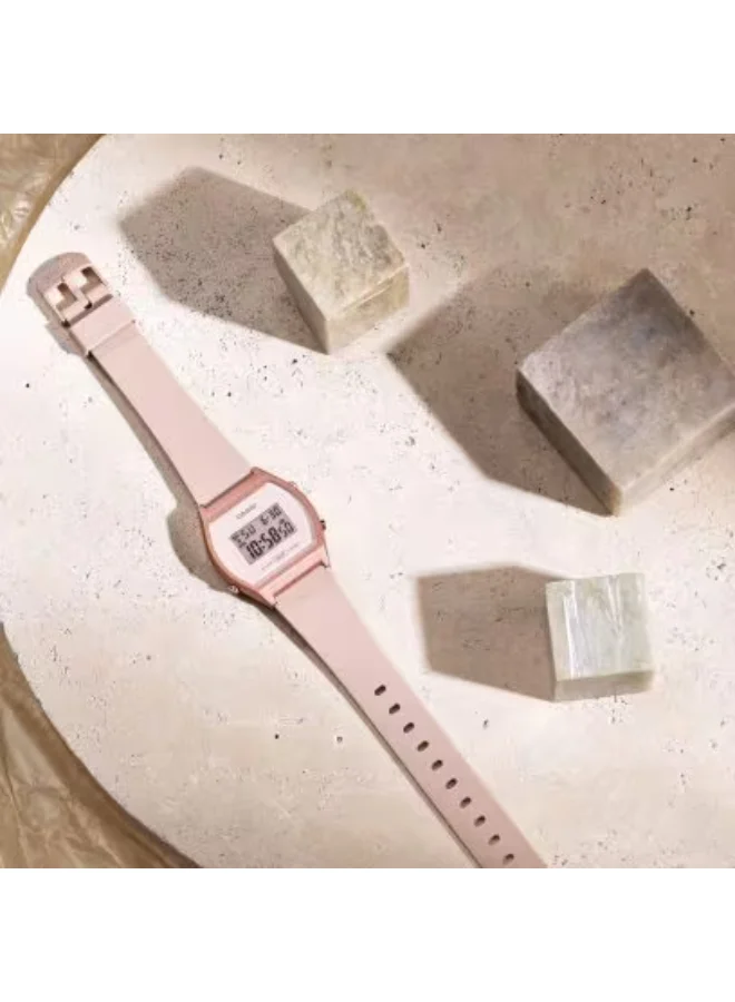 CASIO Women's Resin Digital Watch LW-204-4ADF - 35 mm