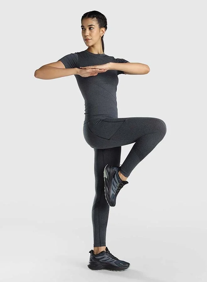 Musclemind  Seamless Leggings with Pockets  | Best Price UAE