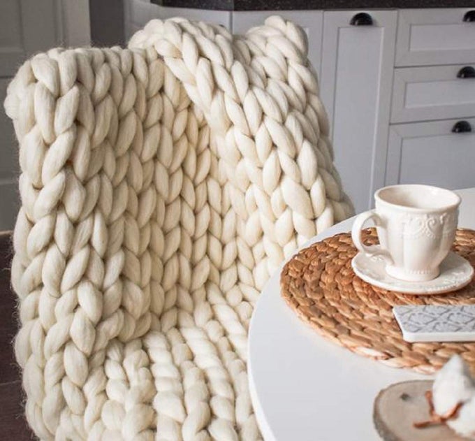 CHUNKY KNIT BLANKET HAND MADE MERINO WOOL THROW BOHO BEDROOM SOFA HOME DECOR GIANT YARNIVORY WHITE 40X60