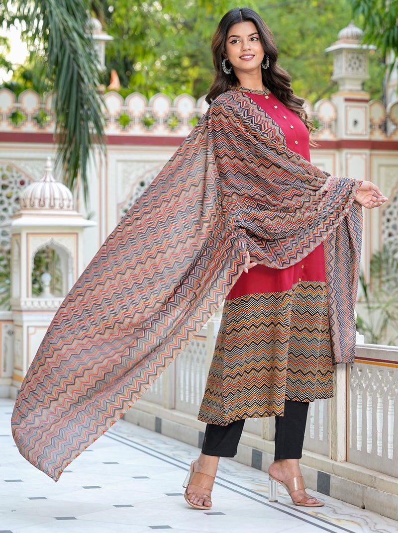 Yash Gallery Women's Rayon & Cotton Cambric Zig-Zag Printed A-Line Kurta Pant With Dupatta Maroon, Small - Image 2