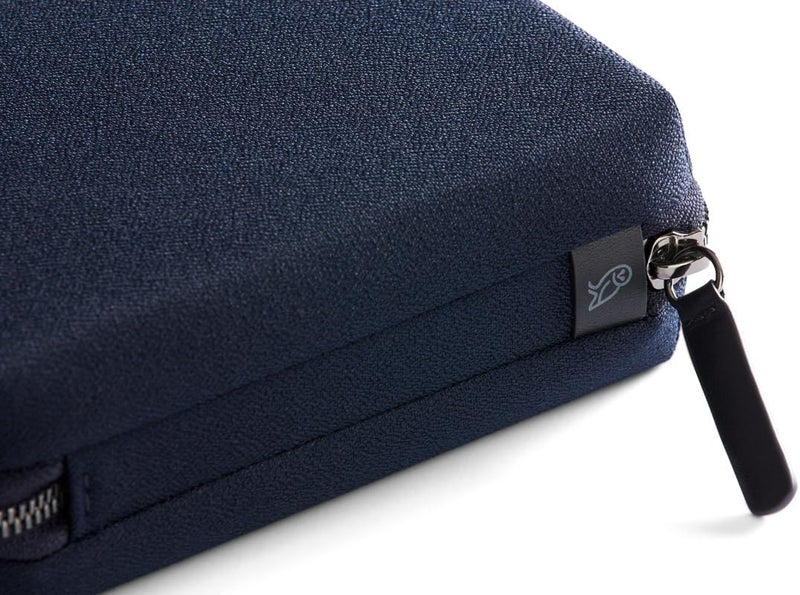 Bellroy Tech Kit Compact (charger, cables, mouse, power bank, USB sticks, dongles) - Navy - Image 5