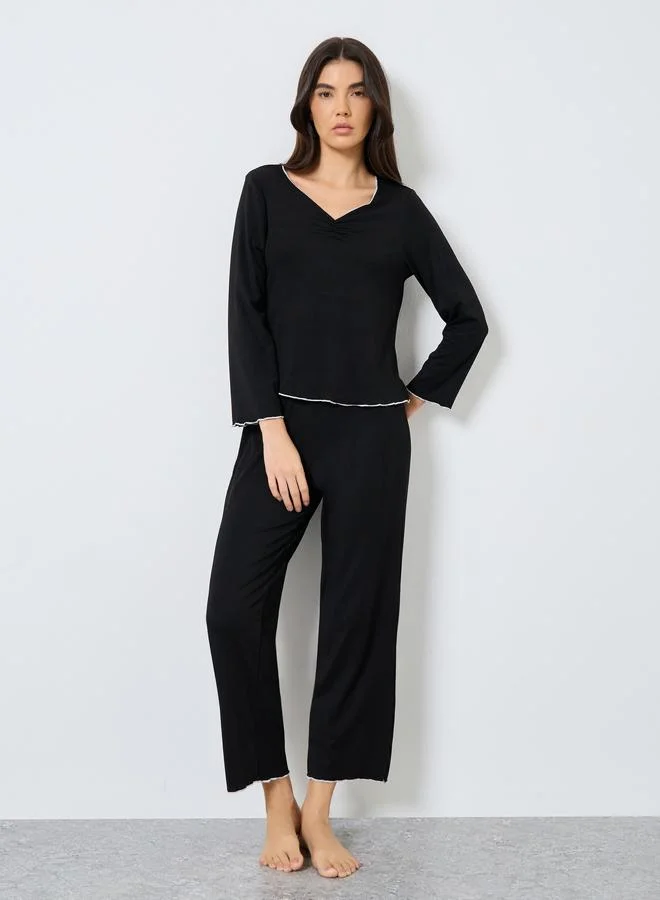 تايك تو Take Two Contrast Pipping Detail T-Shirt and Pyjama Set