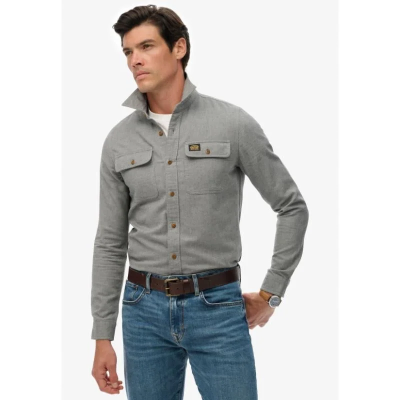 سوبر دراي قميص ترايلزمان بقصة مريحة