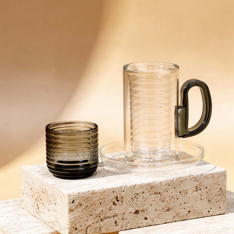 طقم تقديم الشاي والقهوة – كوب زجاجي مزدوج الجدار مع كوب داخلي مضلع وصحن شفاف