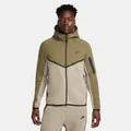 Nike Green