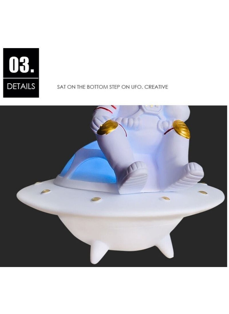Generic - UFO Astronaut Luminescent Speaker - Creative Birthday Gift, Decorative Wireless Audio Speaker, Practical - Image 1