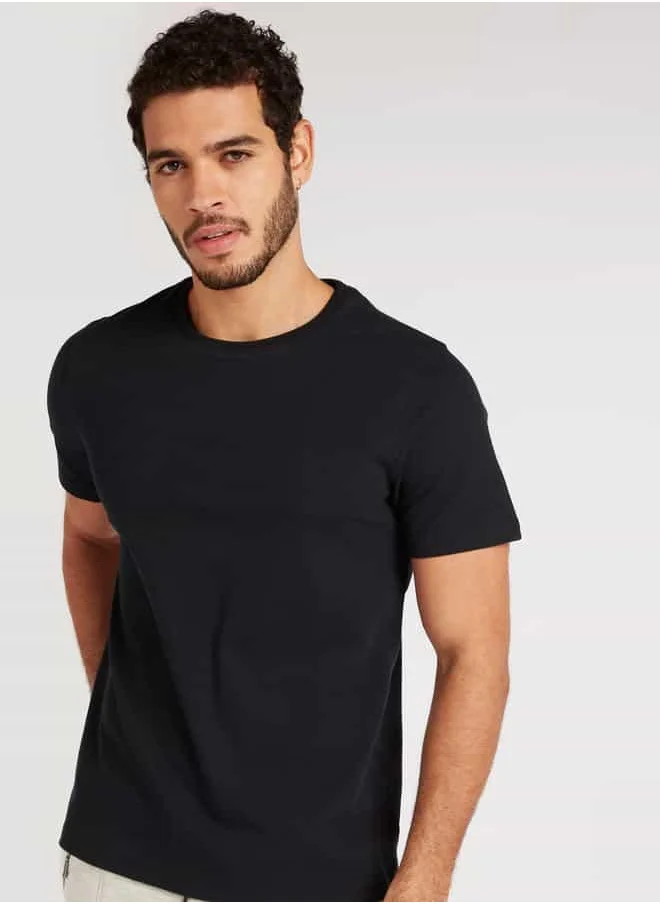 Iconic Iconic Textured Slim Fit T-shirt with Crew Neck and Short Sleeves