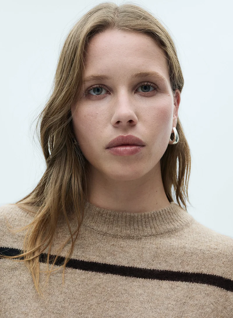 مانجو Striped Crew Neck Sweater