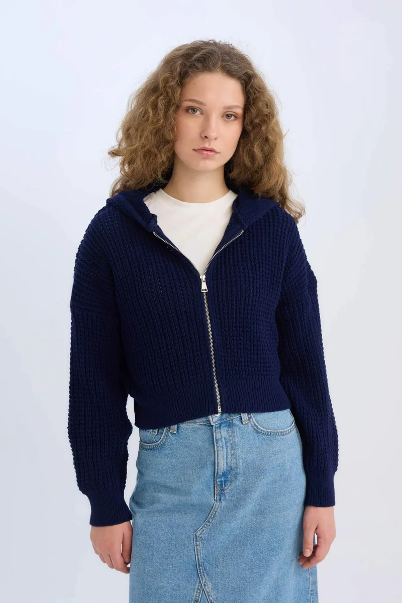 DeFacto Regular Fit Hooded Knitwear Cardigan