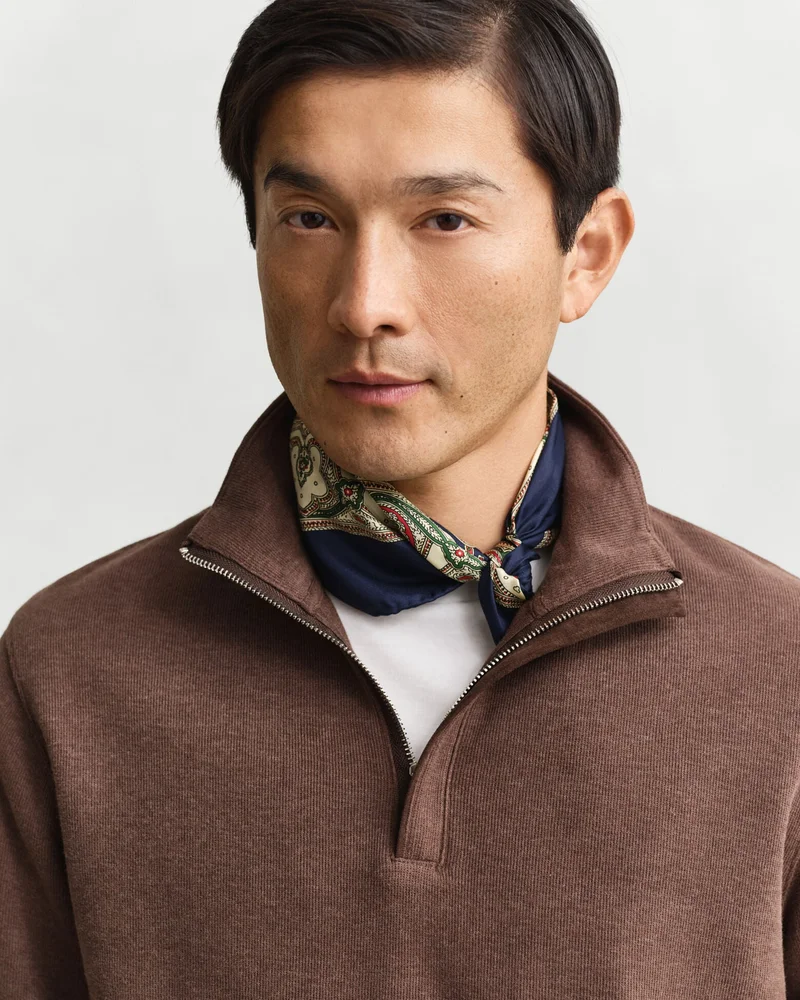 Gant  Light Seersucker Half Zip Top for Men | Best Price UAE