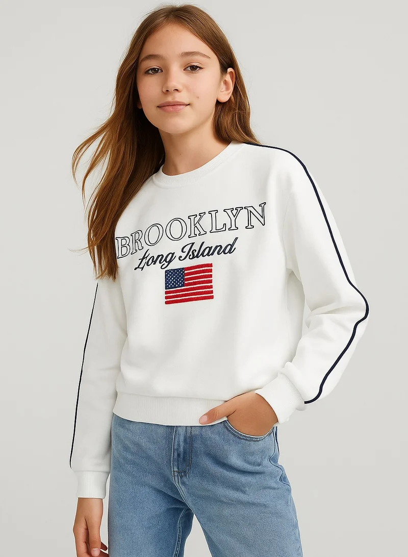 victor and jane Brooklyn Graphic Sweatshirt – Off White | 100% Cotton Fleece |