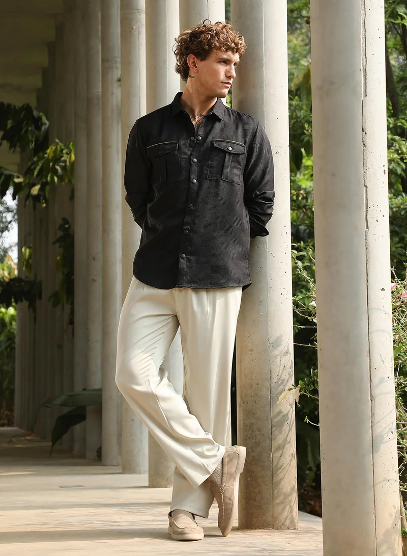 Campus Sutra Men's Light Pistachio Straight Pleated Trousers For Casual Wear | Mid-Rise | Straight Fit | Drawstring Closure | Trousers Crafted With Comfort Fit For Everyday Wear