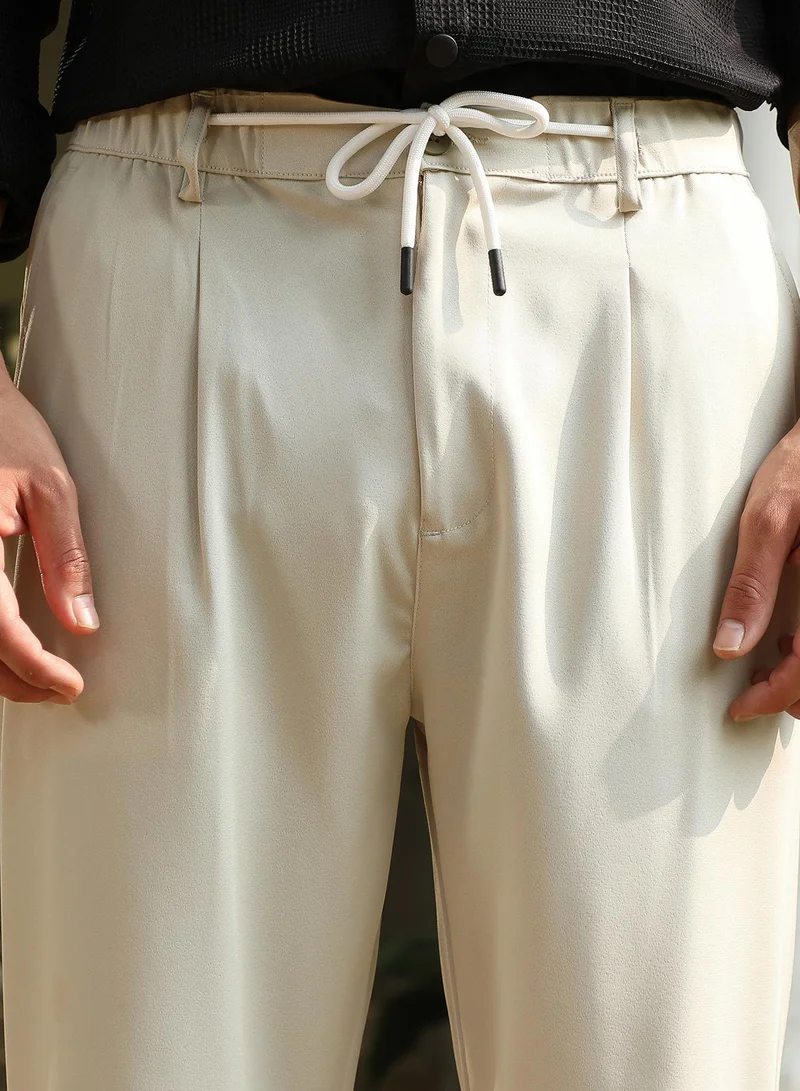 Campus Sutra Men's Light Pistachio Straight Pleated Trousers For Casual Wear | Mid-Rise | Straight Fit | Drawstring Closure | Trousers Crafted With Comfort Fit For Everyday Wear