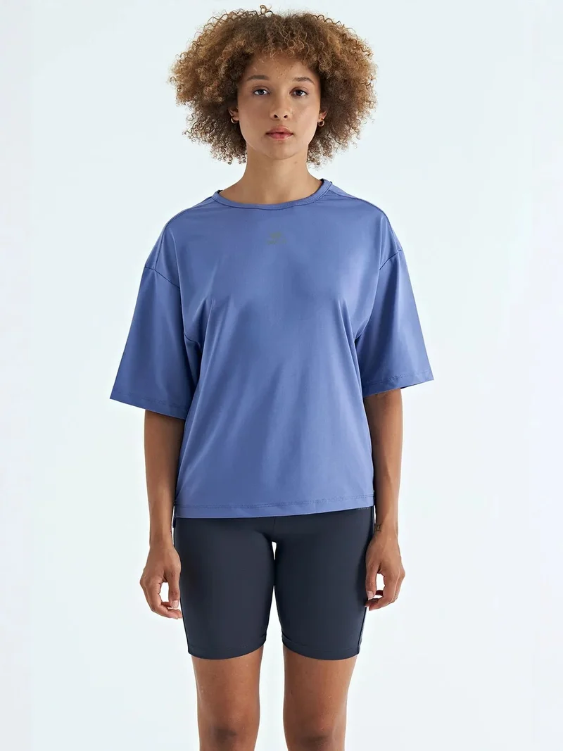 تومي لايف TOMMY Oversized Crew Neck T-Shirt