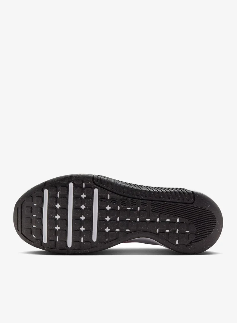 نايكي إم سي ترينر ٣