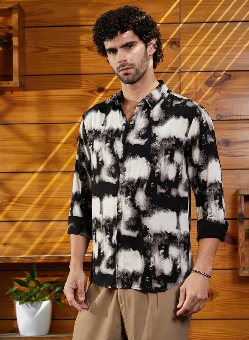 Campus Sutra Men's Onyx Black Textured Brushwork Shirt