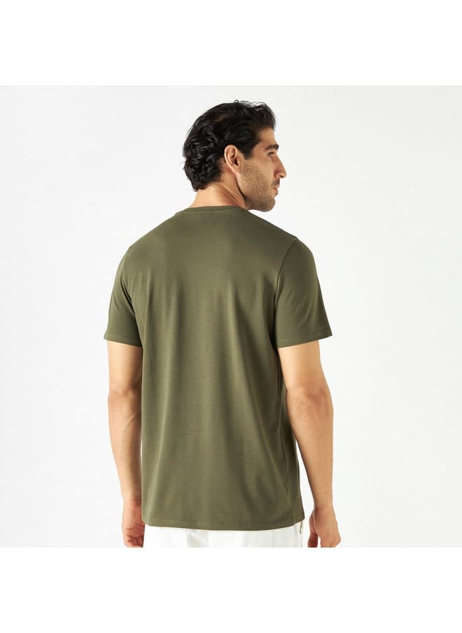 Iconic Iconic Slogan Print Crew Neck T-shirt with Short Sleeves  - Image 3