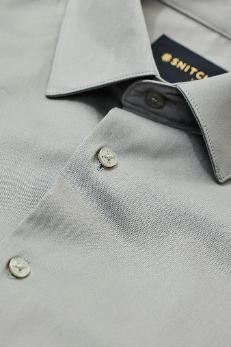 SNITCH Light Grey Solid Long Sleeve Slim Fit Formal Luxe Shirt