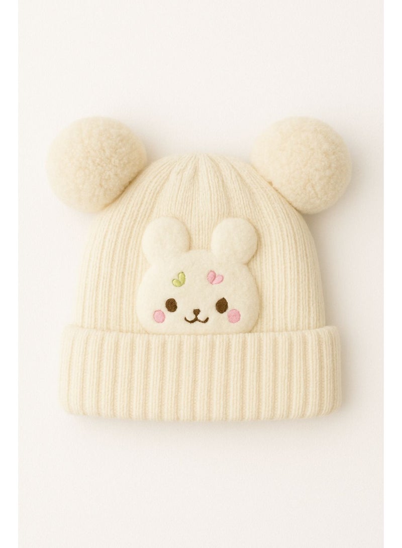 قبعة صغيرة بتصميم شخصية كرتونية وكرات صوفية. قبعة بيني سادة للجنسين t a l 7 a (بيضاء) - Image 1