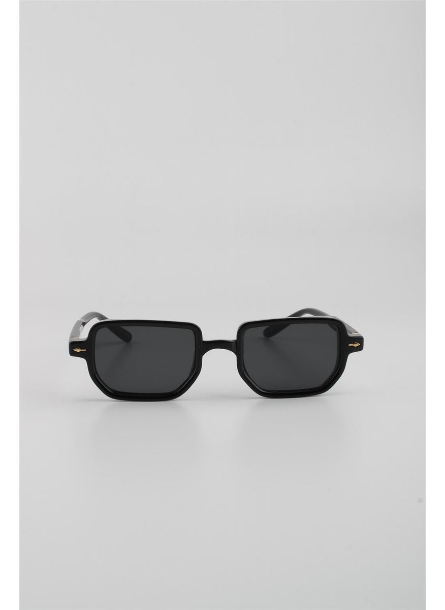 La Viva Black Matte UV400 Filter Women's Sunglasses G24LV1919R04  - Image 2