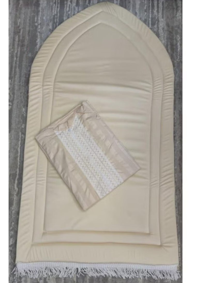 A distinctive prayer set consisting of a prayer rug with a sponge lining in the shape of a mihrab. A zippered prayer cloak and an attached scarf. One large size for women. The set comes in a zippered plastic case for easy gifting to loved ones. Suitable for all occasions Ramadan, Hajj, Umrah and Eid. 