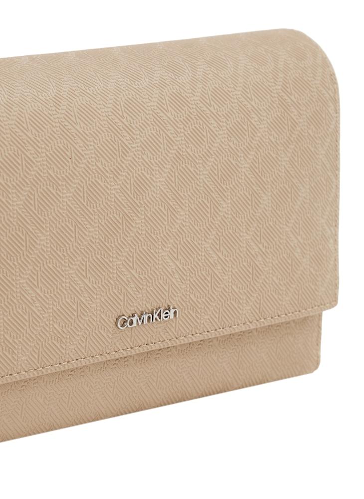 CALVIN KLEIN - EXTRA LARGE TRIFOLD WALLET - Image 1