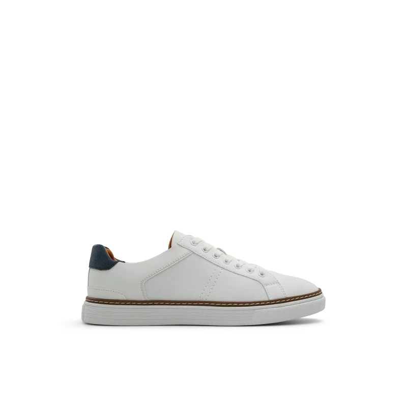 كول ات سبرنج LOFTUS Round Toe Lace-Up Sneakers