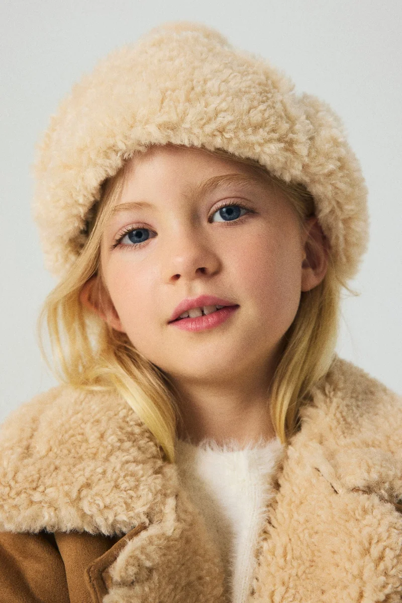 H&M Fluffy-lined trapper hat
