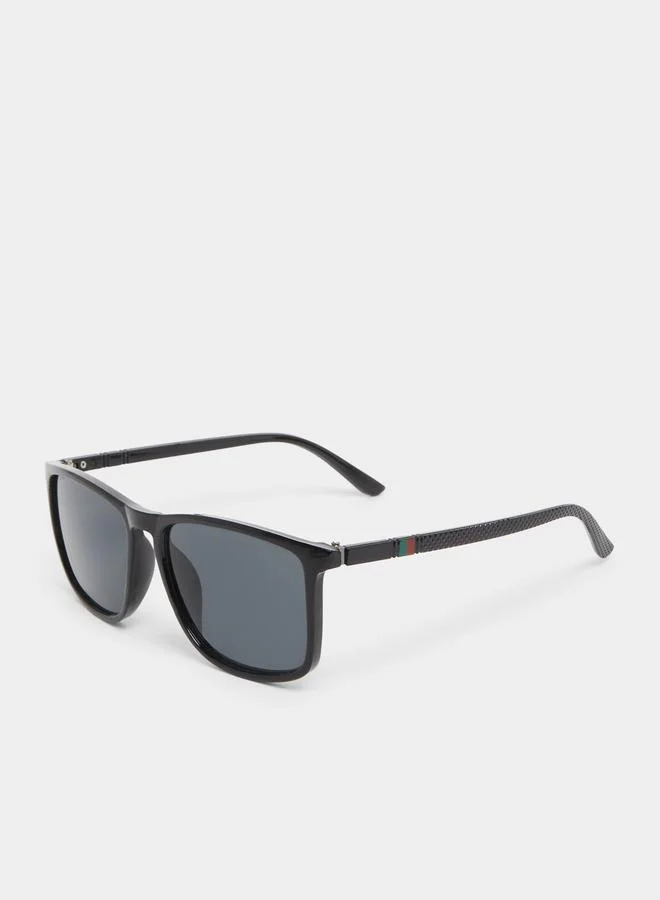 Styli Solid Wayfarer Sunglasses