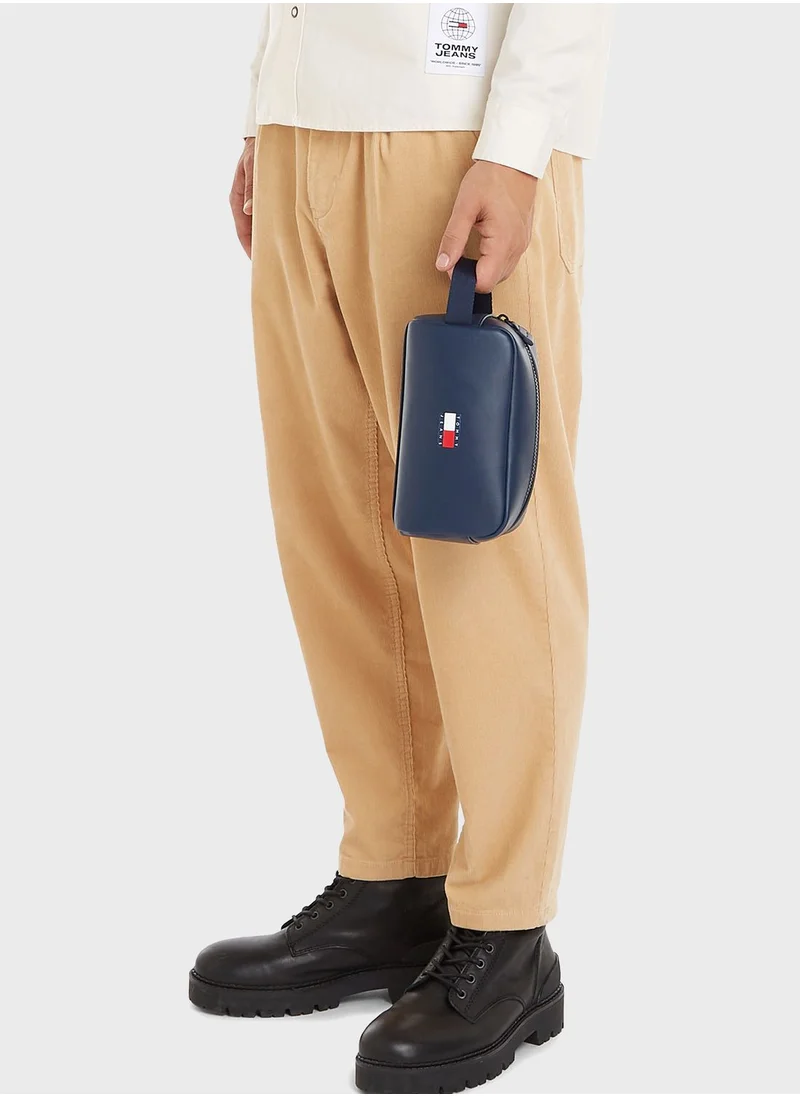 TOMMY JEANS Logo Washbag