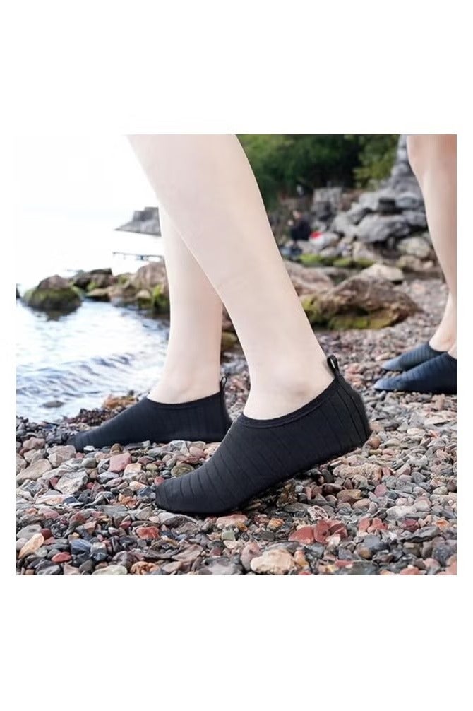 Water Shoes for Women Men , barefoot quick-dry Aqua Water Socks Slip-on Swim Beach Shoes for Snorkeling Surfing Kayaking Beach Walking Yoga.Beach shoes, applicable scenes: diving, creek, rafting, water parks, wading, snorkeling, catching the sea, yoga, swimming, non-slip anti-cutting. - Image 2