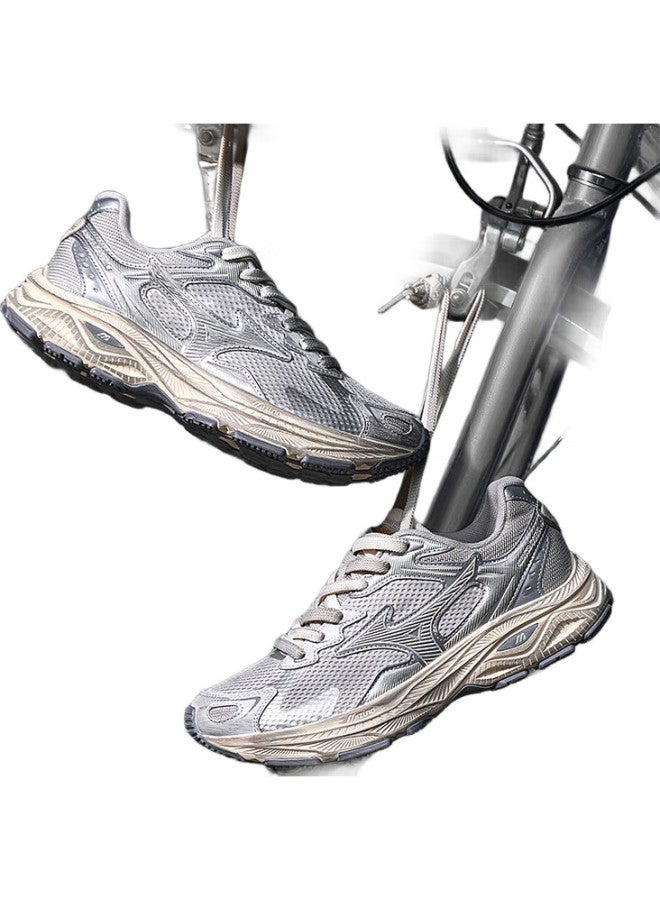Mizuno Men'S And Women'S Running Shoes With Cushioning And Breathability, Mesh Paneling, Reflective Logo, Racer S - Image 2