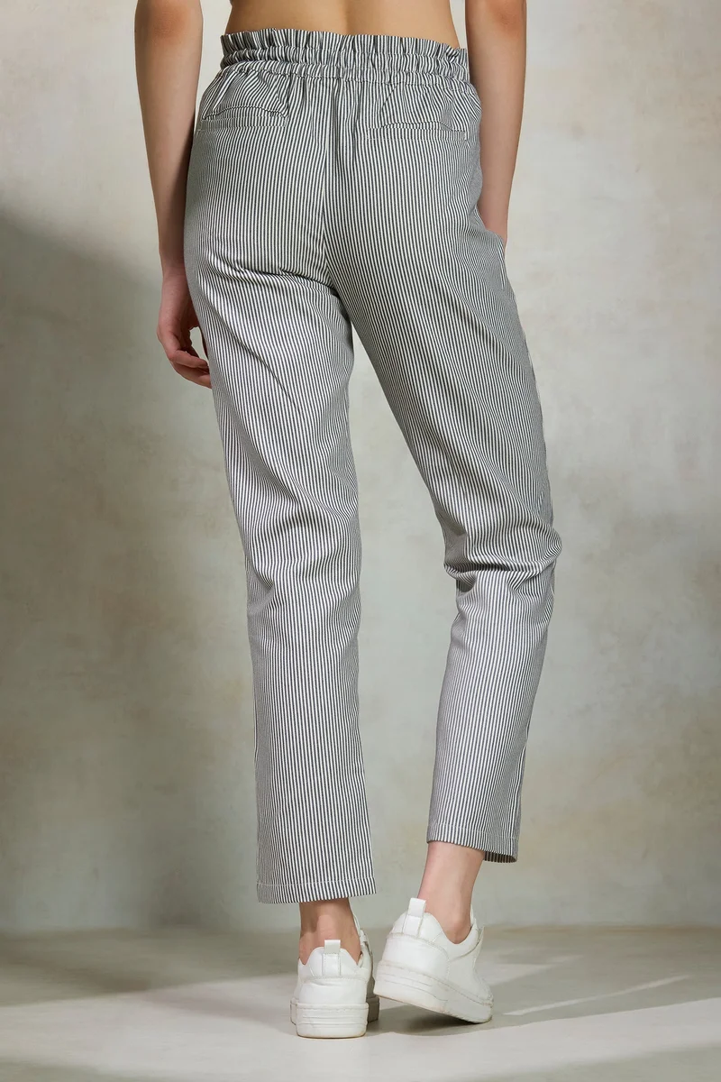 Virgio Cotton Paperbag Brunchwear Waist Tie Up Trouser for Women