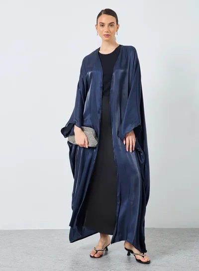 تايك تو عباية مفتوحة بأكمام خفاش معدنية مزدوجة