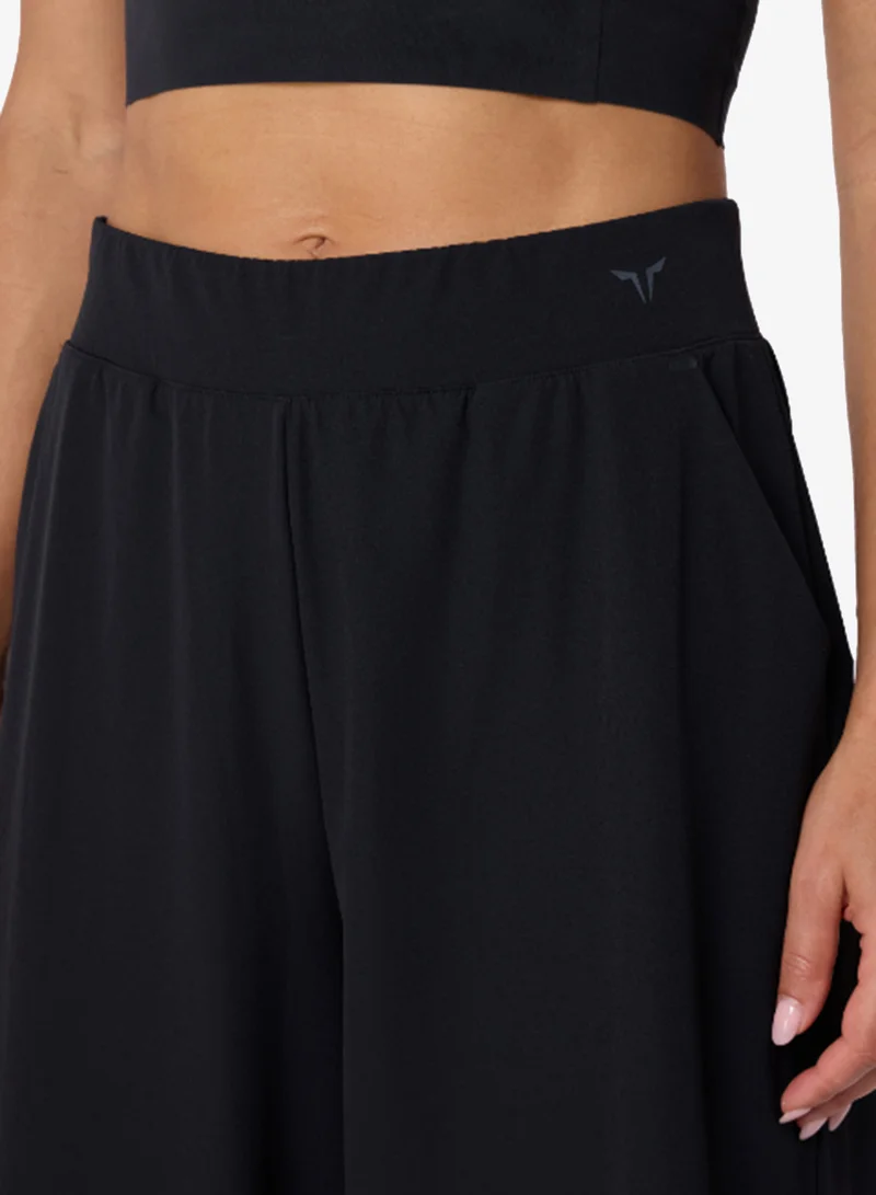 Squatwolf BLACK Woven Stretch Joggers for Women | Best Price UAE