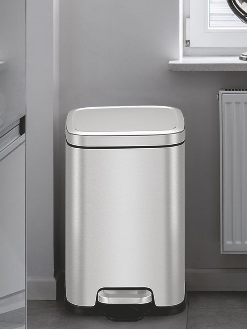 Obsessions Stainless Steel Step Dustbin with Liner, 6 Litres, Metallic