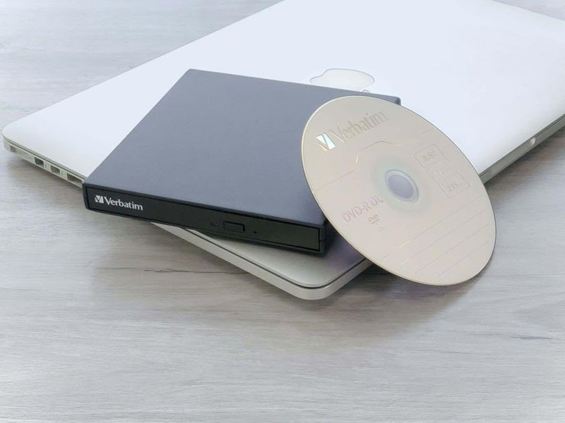 Verbatim 66817 External Slimline CD/DVD Writer USB 2.0 (with USB Cable/Without Power Adapter) - Image 4