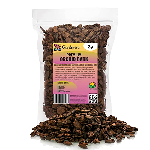 Gardenera Premium Grade New Zealand Pinus Radiata Bark by Gardenera - Organic Hand Mixed New Zealand Pine Bark for Orchids - Medium Chips 9-12mm - 2 Quart - Image 1