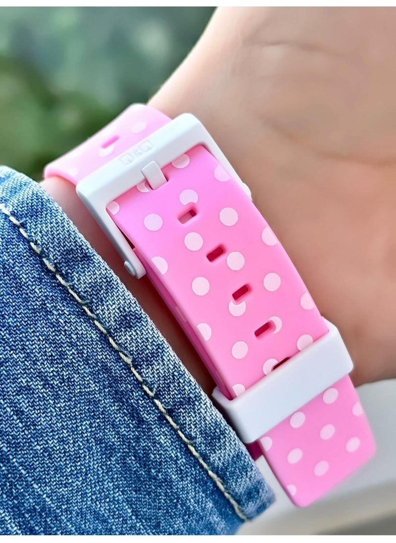 Q&Q Women's Waterproof Plastic Band Wristwatch  - Image 3