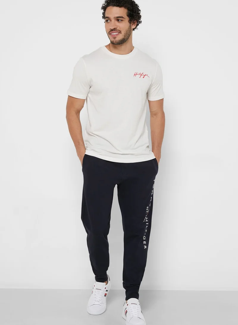 TOMMY HILFIGER Logo Crew Neck T-Shirt