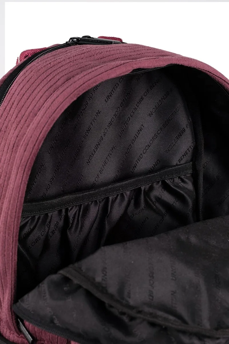 يونايتد كولورز أوف بينتيون . Double Compartment Backpack 03850