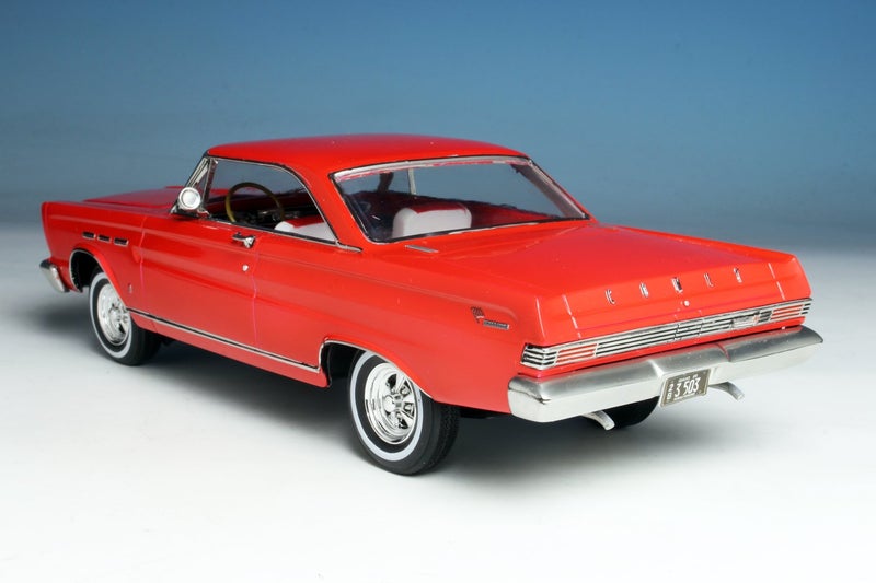 Moebius Models MOE1210 1965 1/25 Mercury Comet Cyclone - Image 3