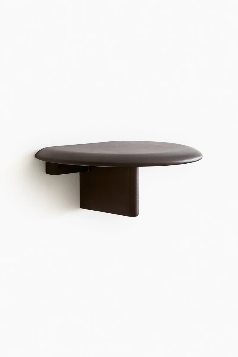 اتش اند ام رف حائط خشبي