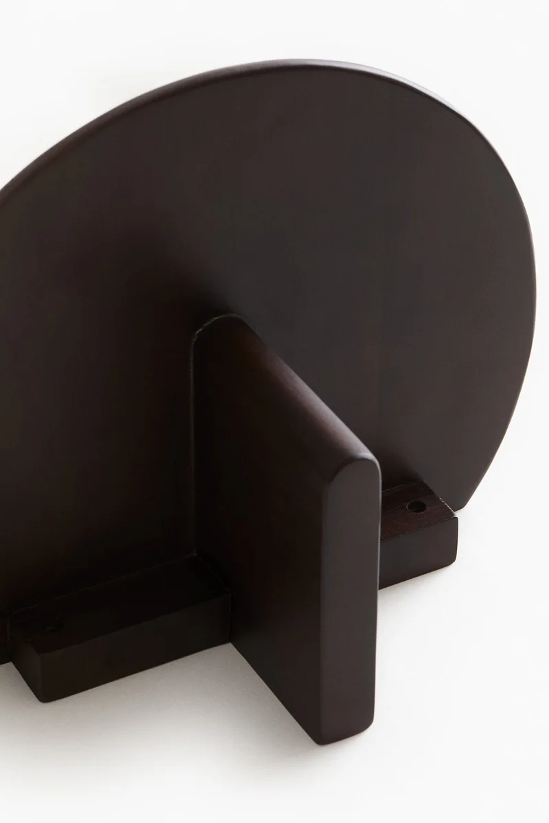 اتش اند ام رف حائط خشبي