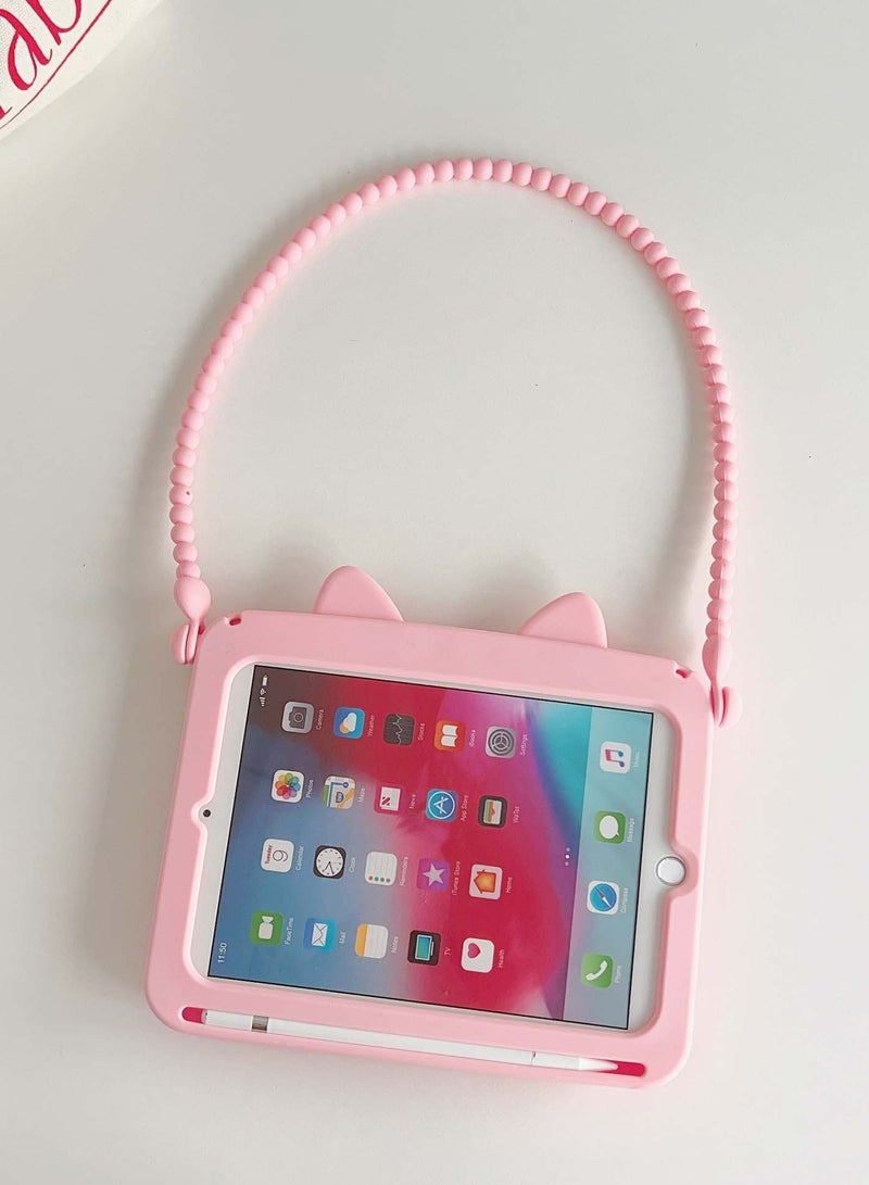 واقي كرتوني لجهاز آيباد 10.2 بوصة من الجيل السابع والثامن والتاسع (2019/2020/2021) حافظة كرتونية للفتيات مقاس 10.2 بوصة مع حامل قلم رصاص بمقبض حامل كتف أحزمة كتف كرتونية لطيفة لغطاء تابلت كرتوني للمراهقات للآيباد من الجيل السابع والثامن والتاسع (2019/2020/2021) - Image 4