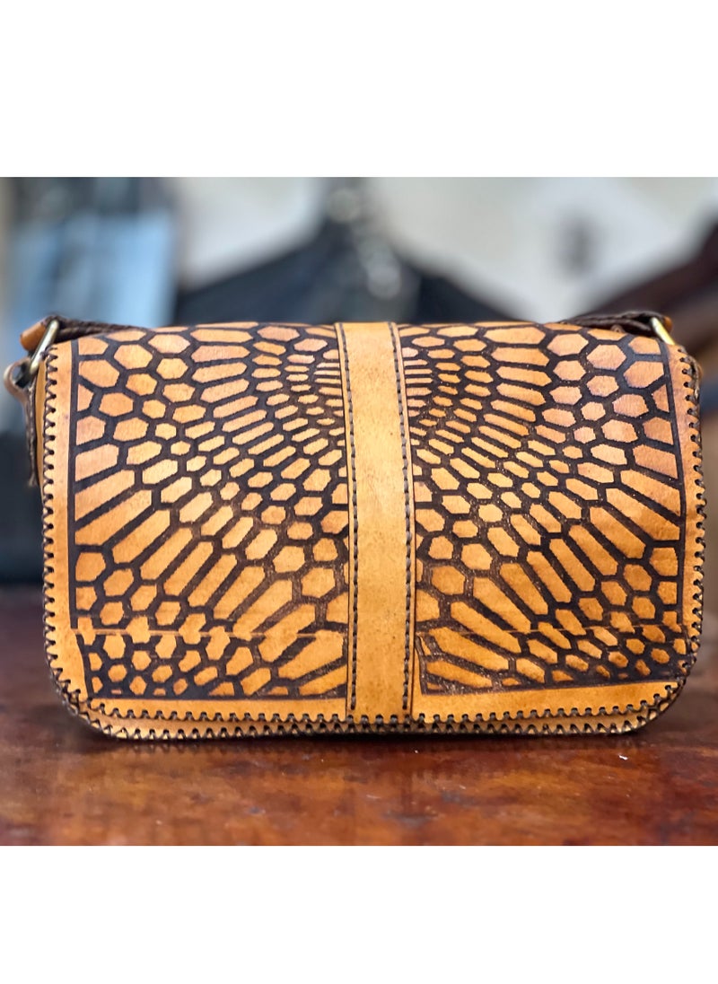 Generic - 📌 Medium Handmade Genuine Leather Crossbody Bag with Laser Engraving – Art in Every Detail 👜 Size: 22×18 cm – the perfect everyday size 🖋️ Features elegant laser-engraved design for a unique artistic finish 💼 Handcrafted from 100% genuine leather with premium quality 🔒 Includes handle + crossbody strap + 3 compartments + soft velvet lining + magnetic lock  ✔️ Lightweight, stylish, and functional ✔️ Matches casual and formal outfits ✔️ From Holy of Holies Store – where leather meets art  📦 Available now – Delivery across Egypt - Image 1
