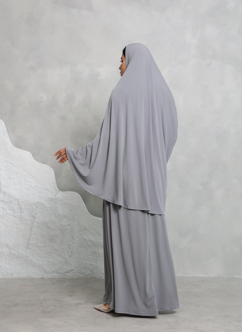 Nikias Women’s Prayer Isdal (Isdal Set) - Image 4