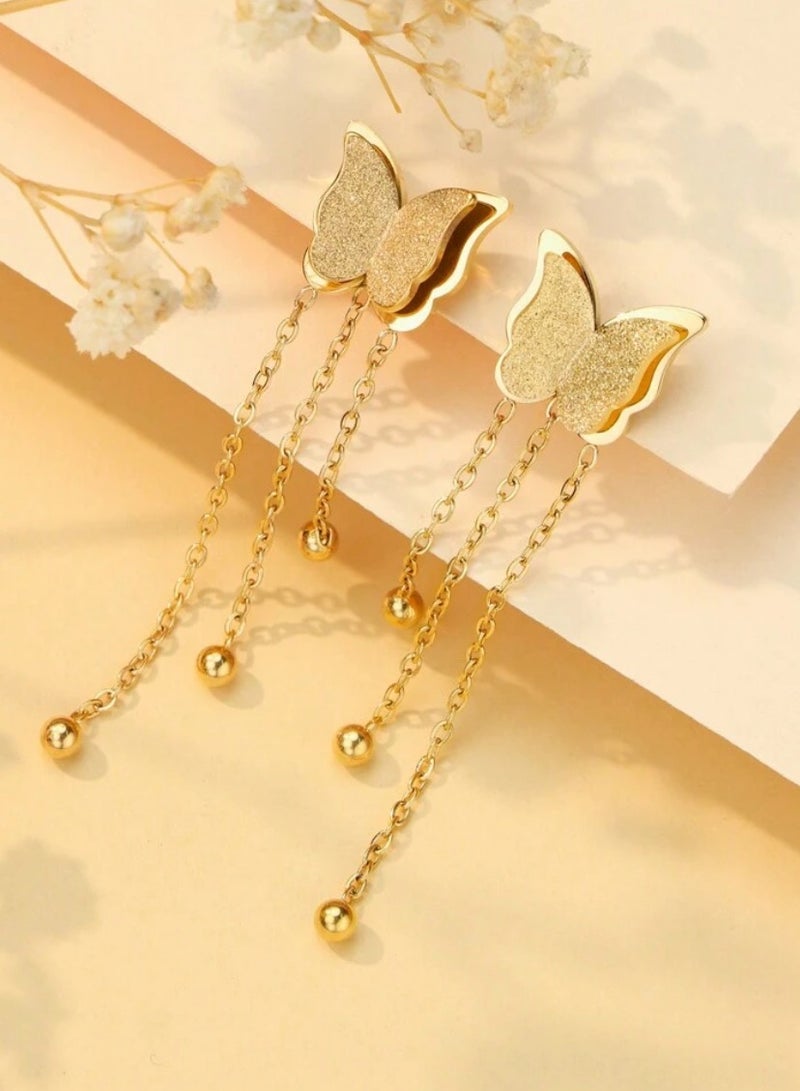 إيكوال حلق اذن نسائي أنيق مصنوع من الاستانلس ستيل ومطلي باللون الذهبي - Image 2