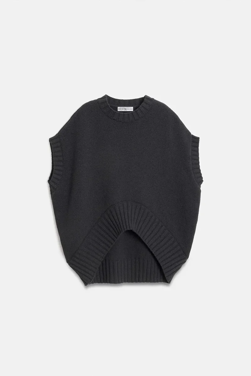 Dilvin Black DILVIN Oversized Ribbed Knit Sweater Vest for Women | Best Price UAE
